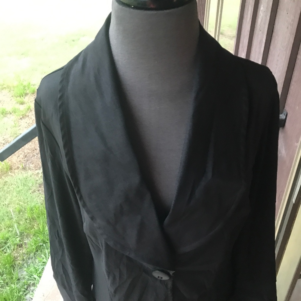Joseph Ribkoff! Fabulous jacket - Picture 8 of 8